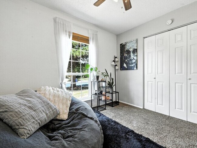 Building Photo - 4750 Wilde Dr