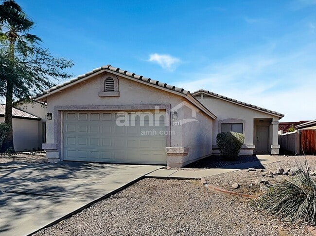 Building Photo - 244 S 89th St