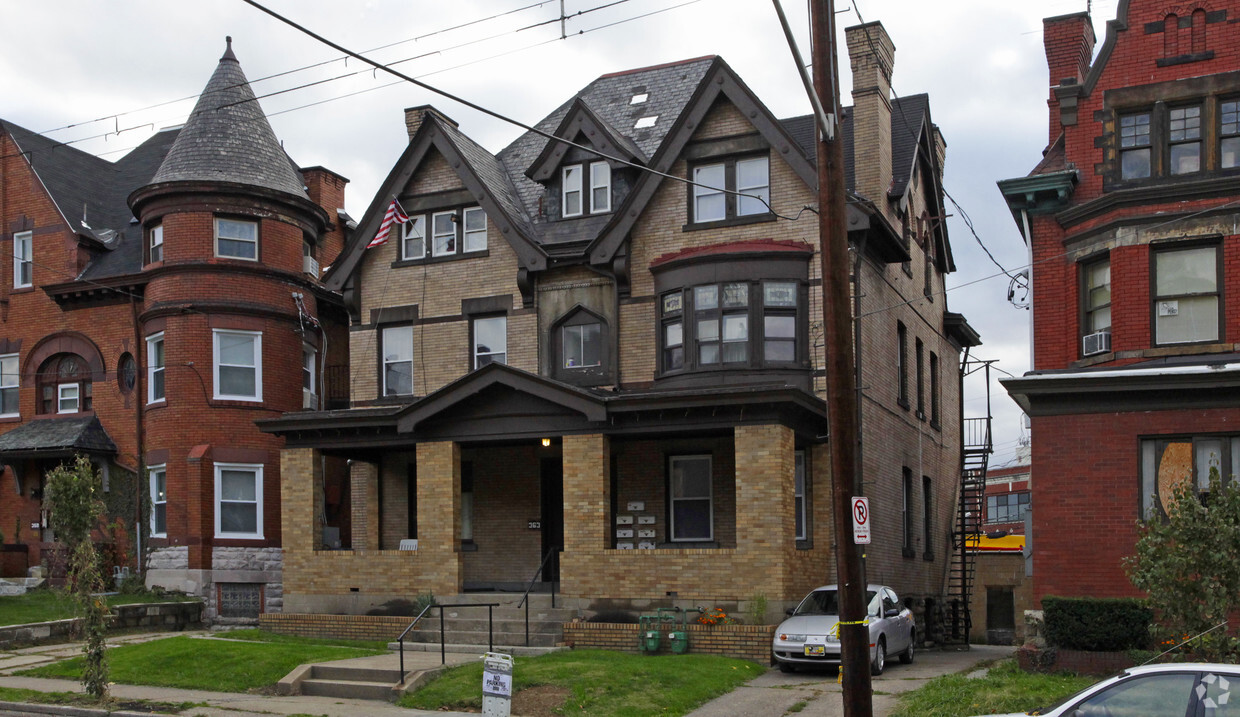 Building Photo - 363 S Negley Ave