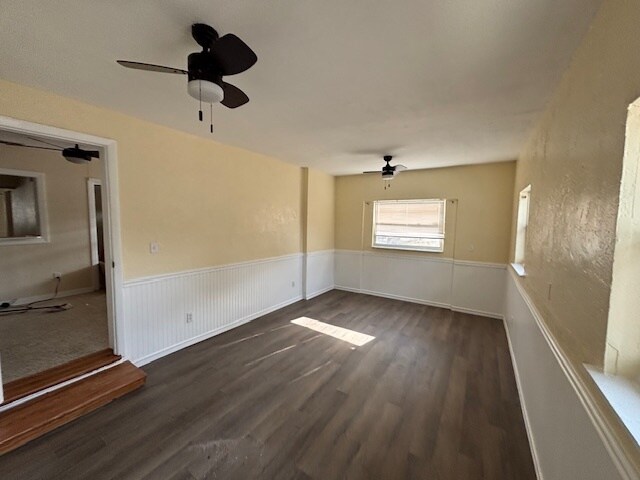 Primary Photo - 5030 Aragon Way S