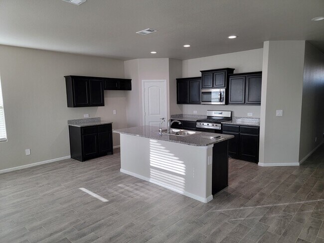 Foto del edificio - 7526 Horton Ranch Rd