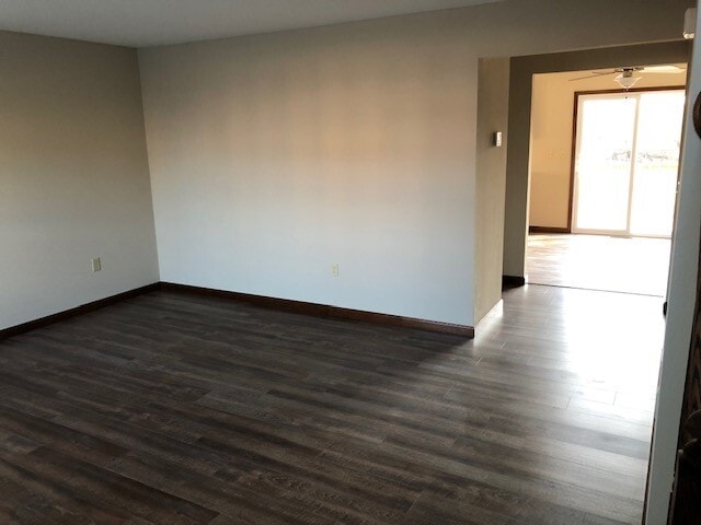 Building Photo - 2115 Suncrest