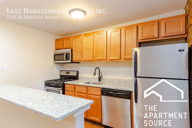 Foto del edificio - 1132 W Armitage Ave