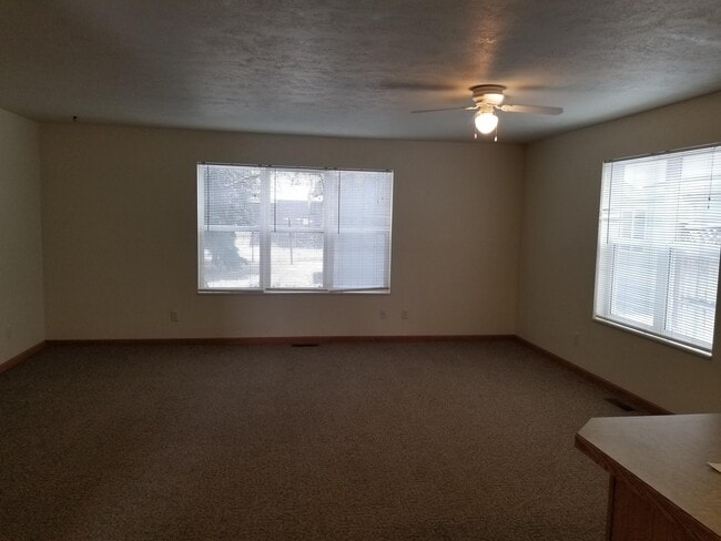 Building Photo - 808 N 3rd Ave