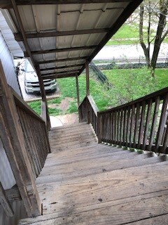 Covered steps to parking spaces - 25 Summit St Apt B