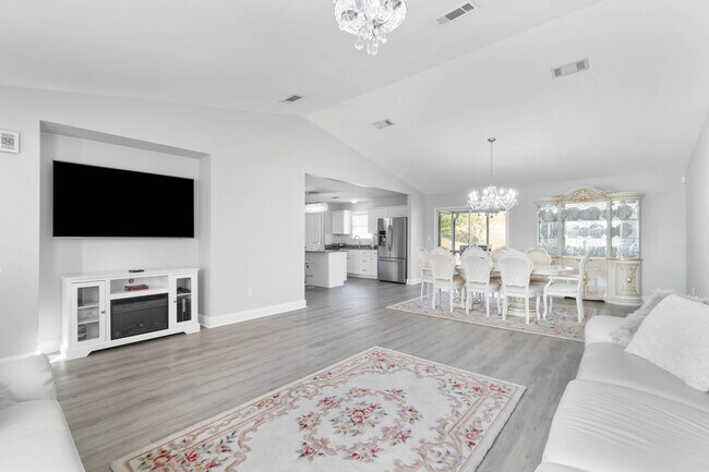 Building Photo - 457 Jillian Dr