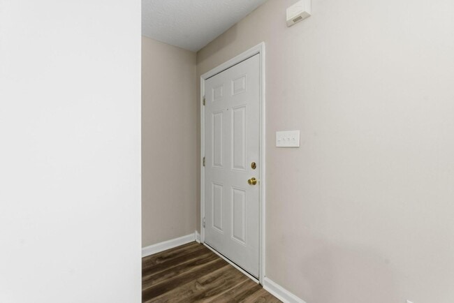 Building Photo - 2906 Blairdon Cir