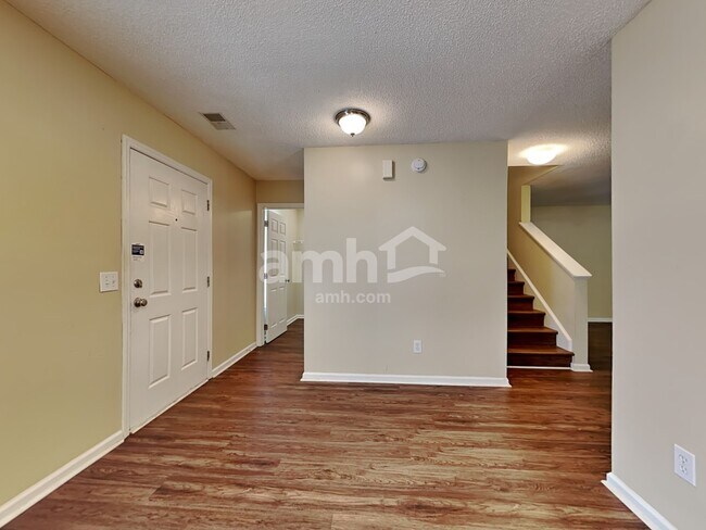 Foto del edificio - 111 Kilpatrick Ct