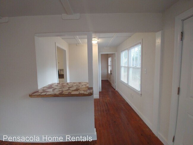 Foto del edificio - 1 br, 1 bath House - 502 E Palmetto Ave