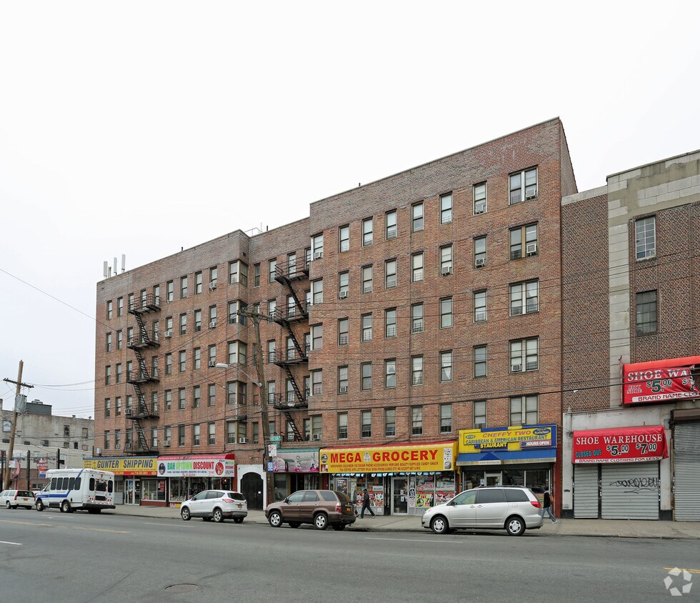 47554759 White Plains Rd, Bronx, NY 10470 Apartments Bronx, NY
