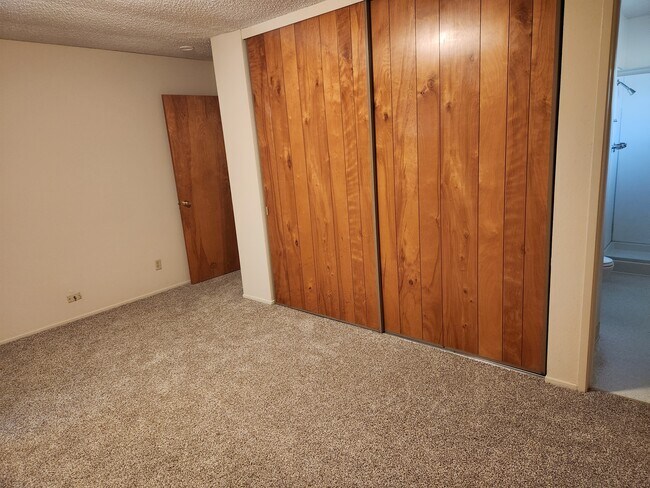 Foto del edificio - 4353 San Pablo Dam Rd