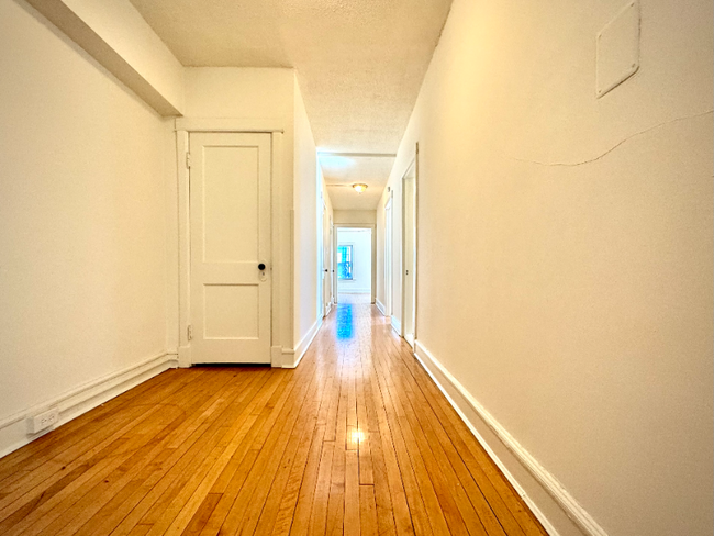Foto del edificio - 839 N Marshall St