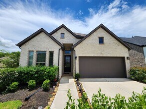 Building Photo - 10718 Blossom River Dr