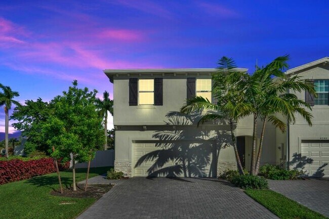 Foto del edificio - 4246 Lagoon Shore Dr