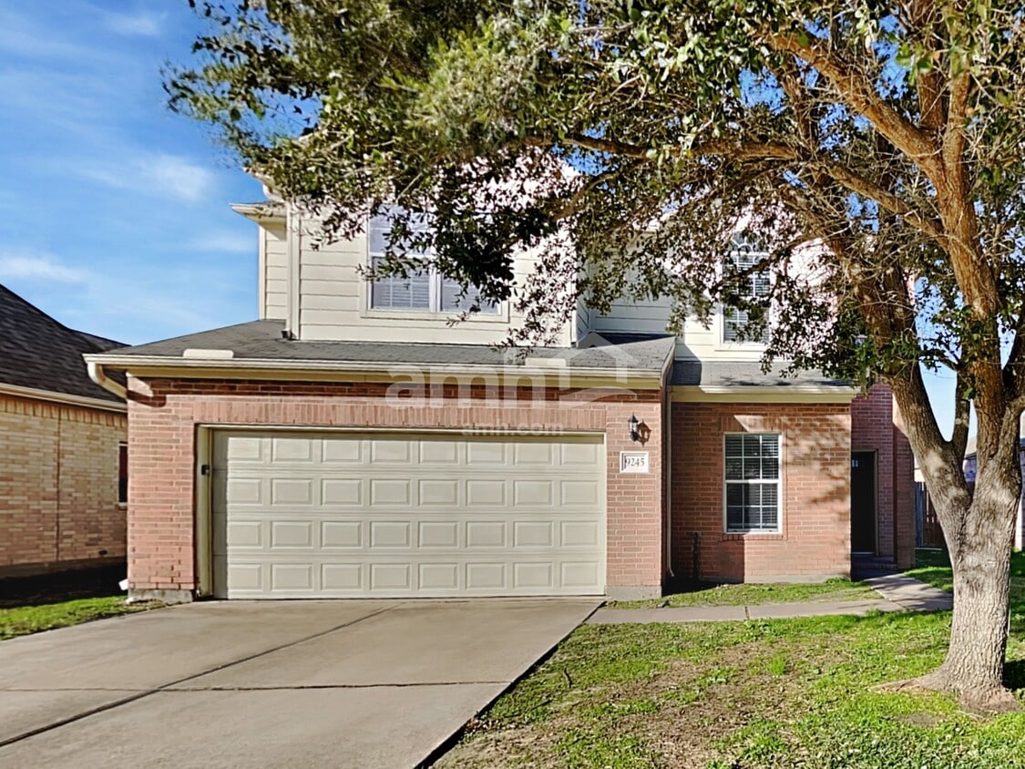 Foto principal - 9245 Clearwood Landing Blvd