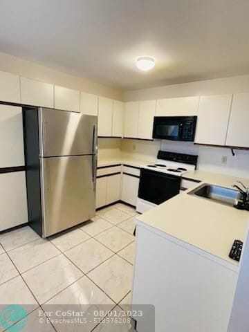 Building Photo - 7625 Tahiti Ln