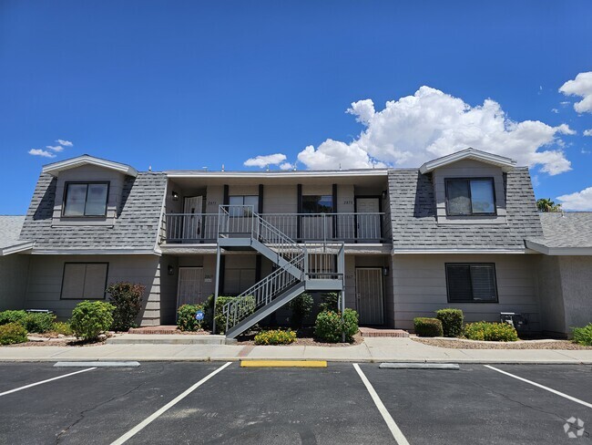 Building Photo - 2867 Bamboo Ct