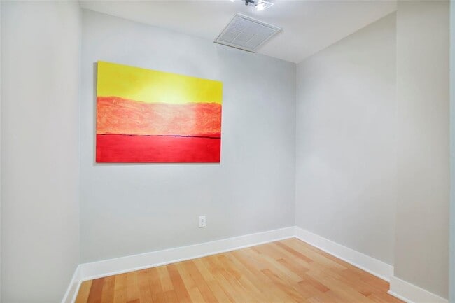 Foto del edificio - 603 Davis St