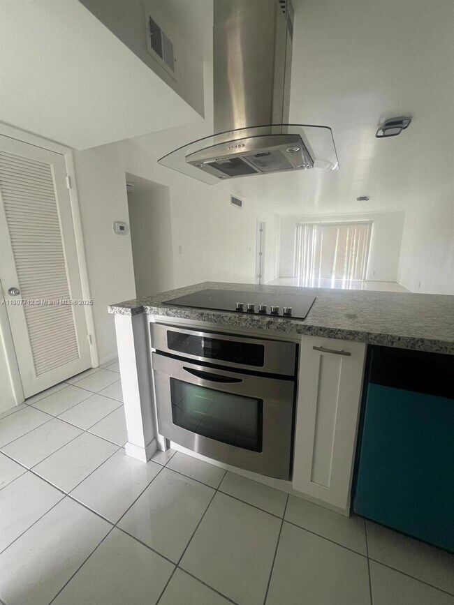 Foto del edificio - 3300 Spanish Moss Terrace