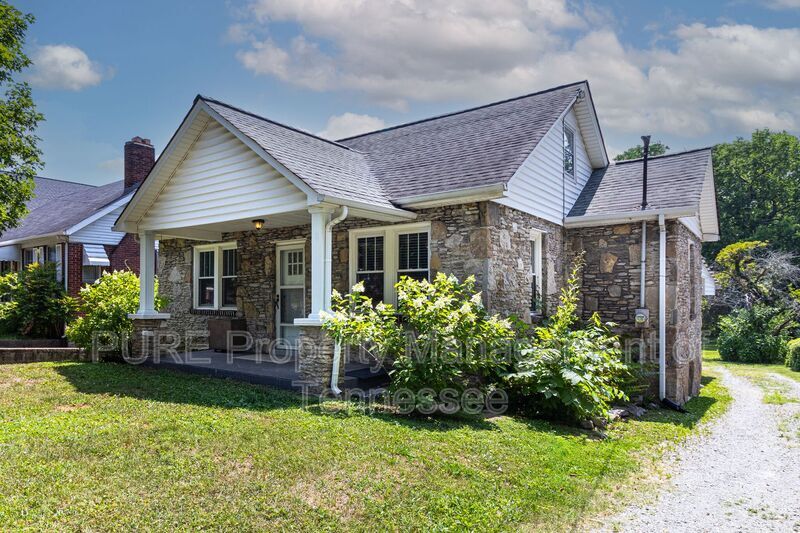 Primary Photo - 2406 Inga St