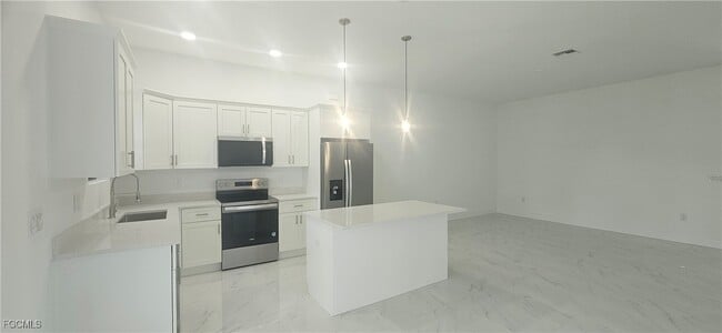Foto del edificio - 4737 14th St SW