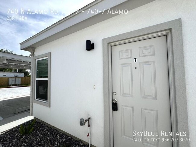 Foto del edificio - 740 N Alamo Rd
