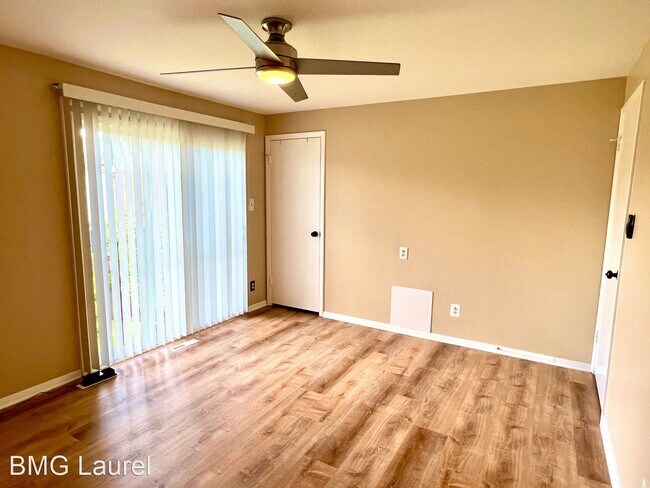 Building Photo - 3 br, 2 bath House - 875 New London Harbour