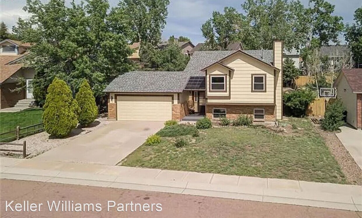 Foto principal - 3 br, 2 bath House - 6565 Lindal Dr