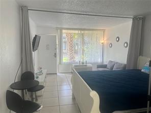 Foto del edificio - 7900 S Orange Blossom Trail
