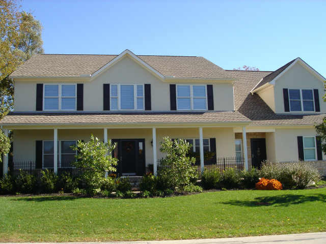 Private loft with separate front door on right. - 5040 Postlewaite Rd