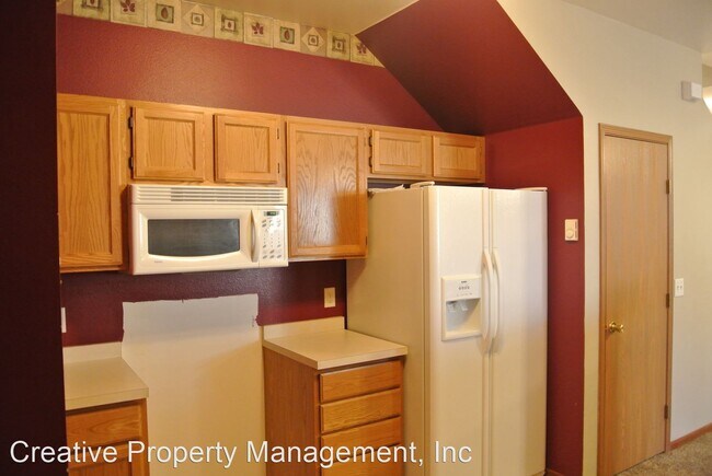 Building Photo - 2 br, 1.5 bath Apartment - 2051 - 14th St NW