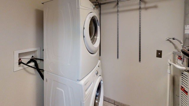 LAUNDRY ROOM - 722 Benton Ct