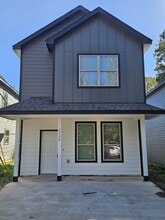 Building Photo - 10174 Barberry St