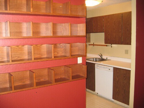 Building Photo - 555 Pierce St
