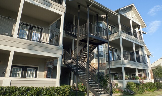 Interior Photo - The Villages at Louetta Apartments