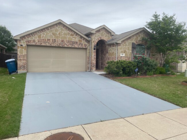 Foto del edificio - 701 Cheyenne Dr