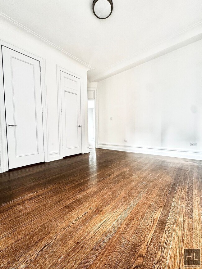 Foto del edificio - WEST 72 STREET