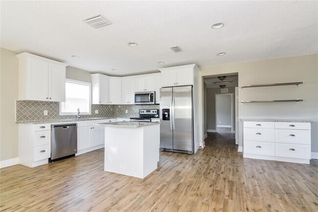 Foto del edificio - 2509 W Grace St