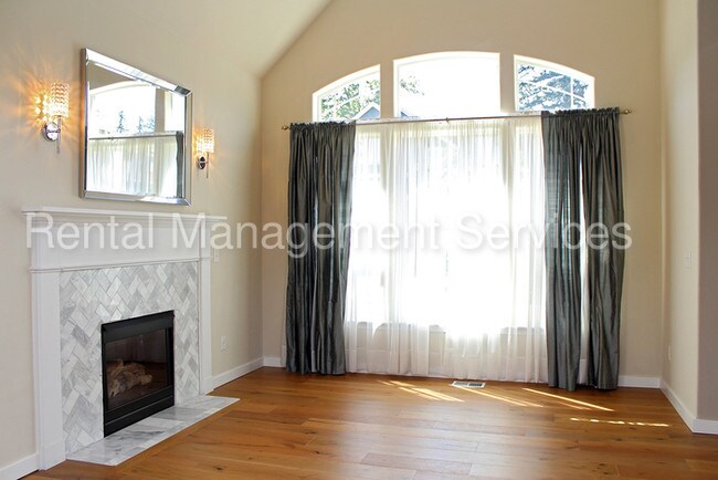 Foto del edificio - 12606 SE 155th Ave