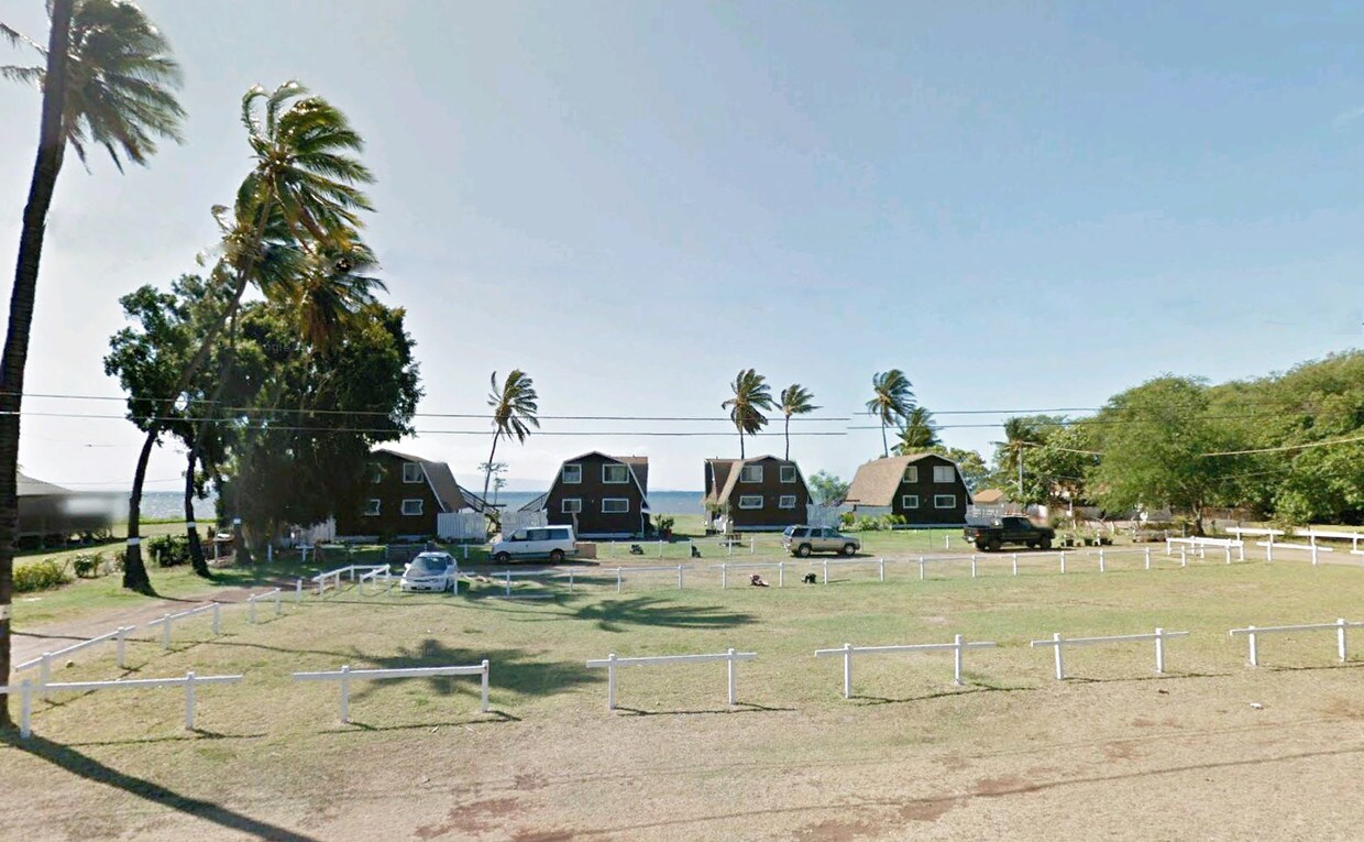 26102620 Kamehameha V Hwy, Kaunakakai, HI 96748 Apartments in