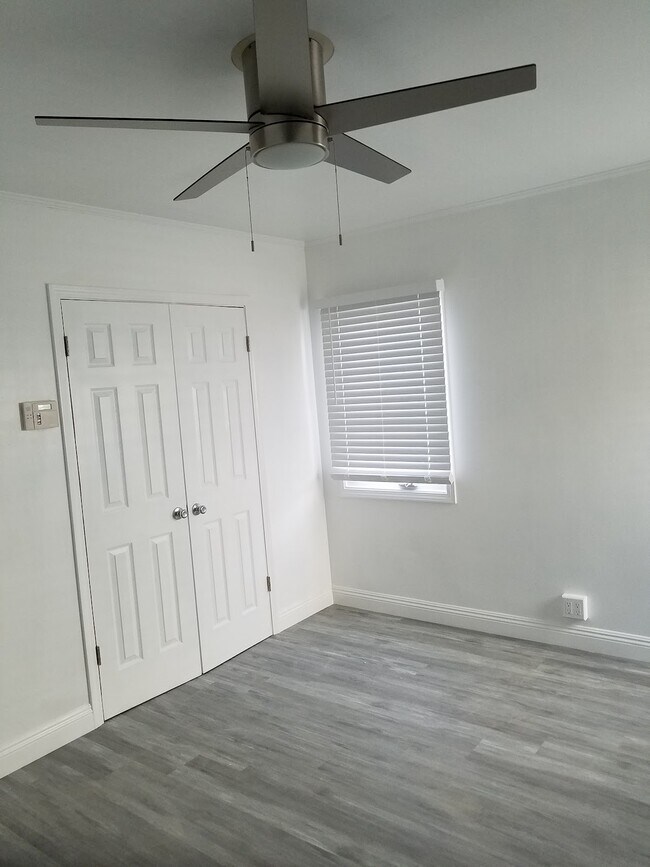 Master Bedroom - 5929 S Fairfax Ave