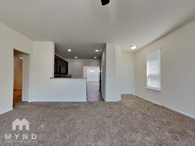 Foto del edificio - 15315 Signal Ridge Way