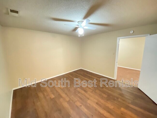 Foto del edificio - 3763 Wyndance Cove