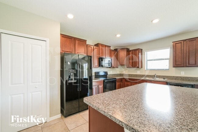 Foto del edificio - 9624 Sage Creek Dr