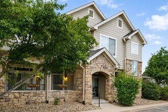 Building Photo - 1549 S Florence Way