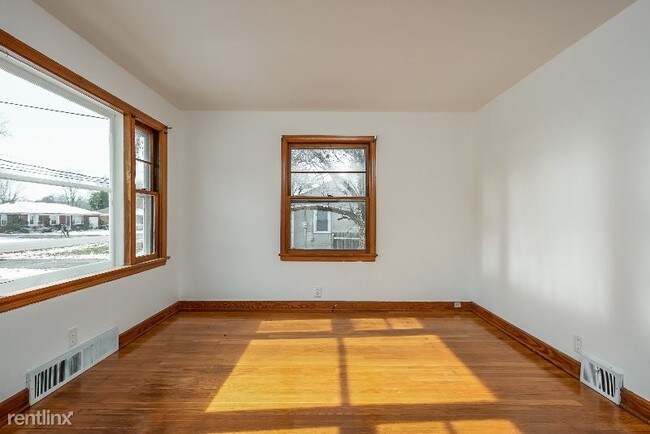 Foto del edificio - 3 br, 1 bath House - 4525 Saint Marys Rd