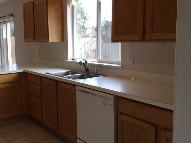 Foto del edificio - 15617 65th Avenue Ct E