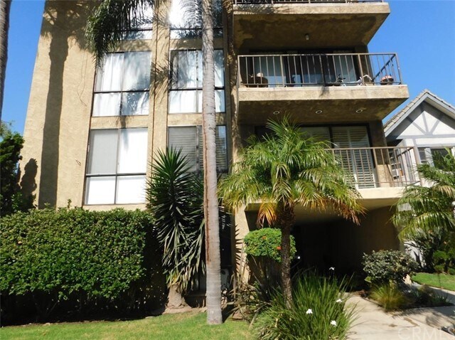 Building Photo - 1803 E Ocean Blvd