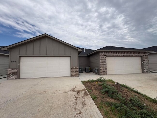 Building Photo - 12664 W Northstar Street