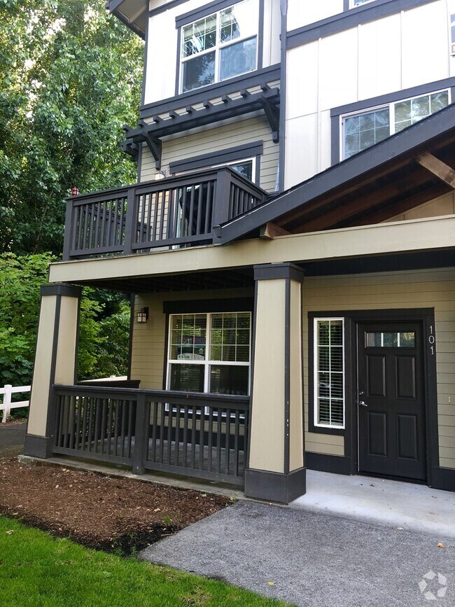 Building Photo - 22814 SW Forest Creek Dr